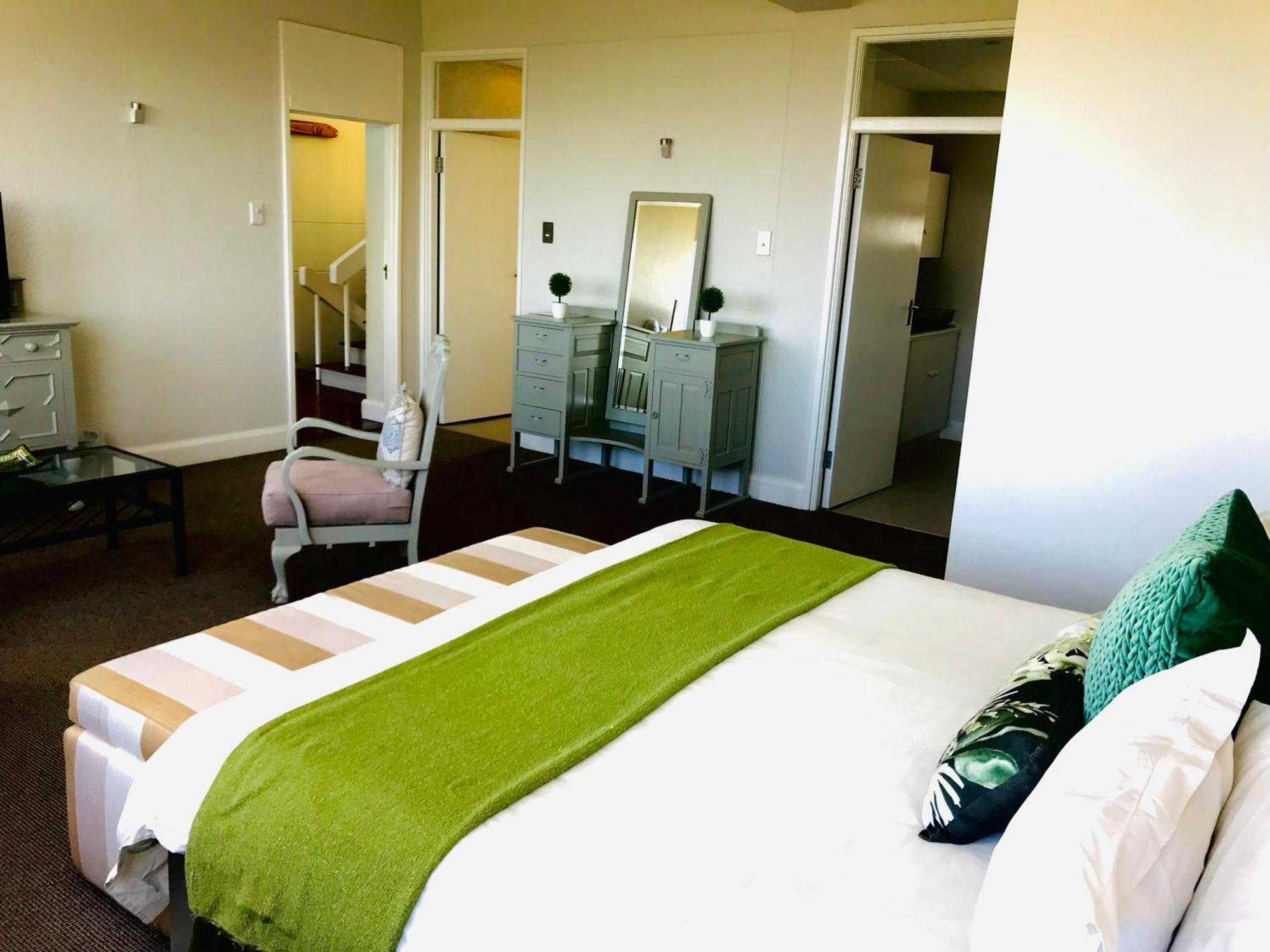 Lookout Lodge プレッテンバーグ・ベイ 部屋 写真